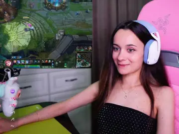 Bongacams Live Sex Cam of JuicyAngel