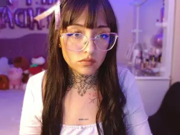 Bongacams Watch Live Sex Cams of azuna1