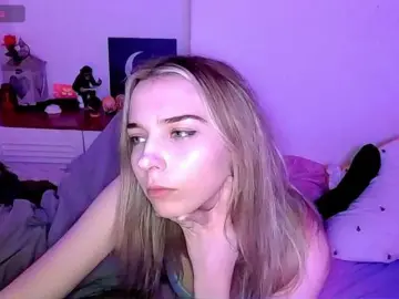 Bongacams Free Live Porn of Almondmilka