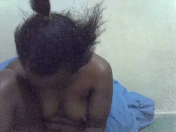 Bongacams Live Sex Cam of Prettiesweet