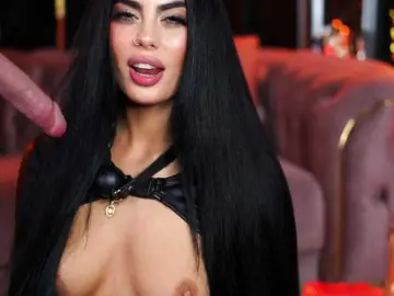 Bongacams Adult Video Chat of RavennaDArcy
