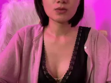 Bongacams Live Sex Cam of Julia-Zhen