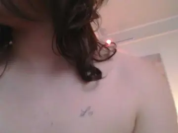 Bongacams Nude Webcam of gagingmolly