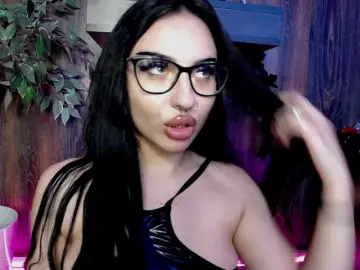 Bongacams Nude Webcam of RavenFoxy