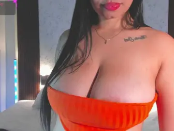 Bongacams Watch Live Sex Cams of Crazy-babyy