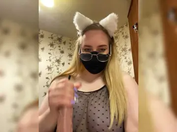 Bongacams Live Porn of Donut-red