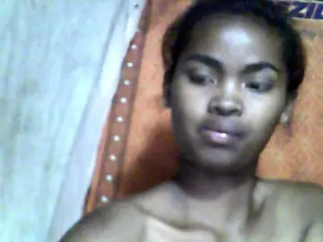 Bongacams Live Sex Cam of Allycha1