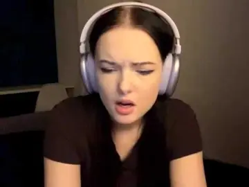 Bongacams Watch Live Sex Cams of DaynaHosler