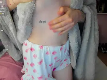 Bongacams Free Live Porn of AdelRay