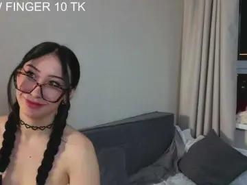 Bongacams Sex Chat of smallkittykita