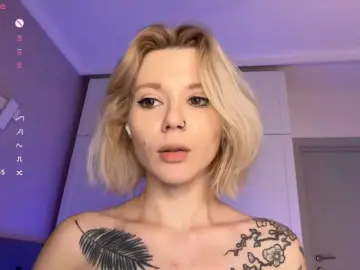Bongacams Free Porn Cam of Alicee-teasee