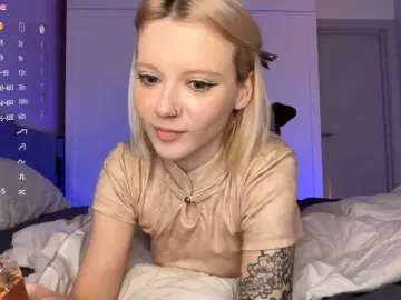 Bongacams Best Webcam of Alicee-teasee