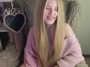 Bongacams Sex Chat of plushsara