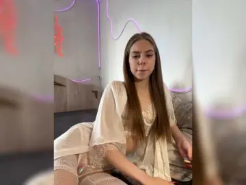 Bongacams Nude Webcam of Kiki-77