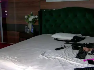 Bongacams Watch Live Sex Cams of AlexisBlue
