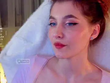 Bongacams Live Sex Cam of HoneyCherry