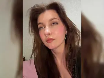 Bongacams Best live sex cam show of HoneyCherry