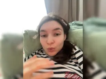 Bongacams Live Sex Cam of Renaw