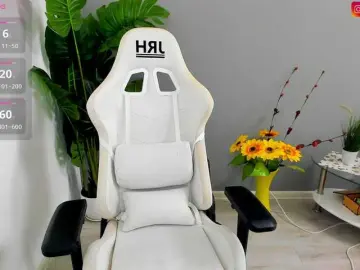 Bongacams Live Sex Cam of EveeEvian