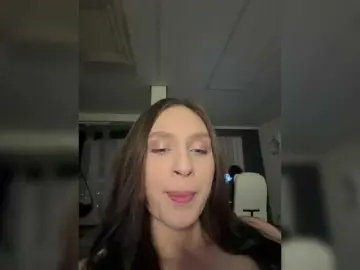 Bongacams Watch Live Sex Cams of PARTYNEXTNEXT