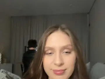 Bongacams Watch Live Sex Cams of PARTYNEXTNEXT