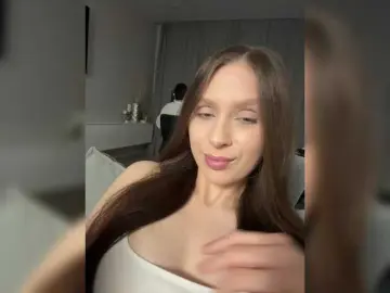 Bongacams Nude Webcam of PARTYNEXTNEXT