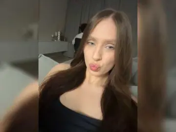 Bongacams Live Sex Cam of PARTYNEXTNEXT