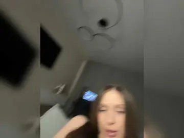 Bongacams Free Porn Cam of PARTYNEXTNEXT