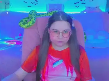 Bongacams Free Live Porn of LittleKitsune
