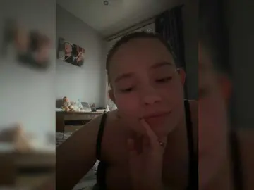 Bongacams Free Live Porn of RiaLowelyt