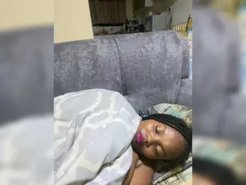 Bongacams Nude Webcam of Curvy-maxy9