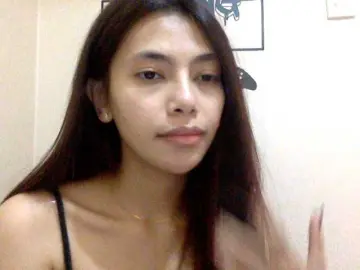 Bongacams Watch Live Sex Cams of Flowgirll