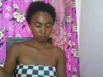 Bongacams Nude Webcam of EvahMorgane