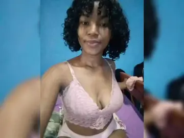 Bongacams Sex Cam of Candis02