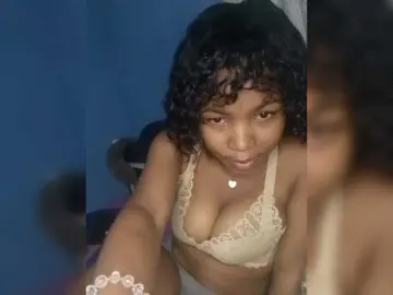 Bongacams Nude Webcam of Candis02