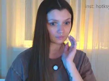 Bongacams Watch Live Sex Cams of Hotksy