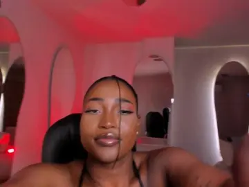 Bongacams Watch Live Sex Cams of SavannahStorm