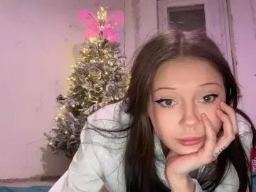 Bongacams Sex Cam of TinnyKitty