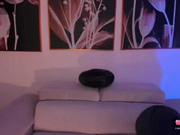 Bongacams Live Porn of ViolettHansson