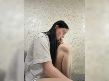 Bongacams Live Sex Cam of Hotgirrrl