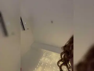 Bongacams Live Sex of LittleDelora