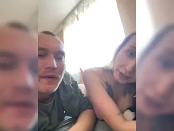 Bongacams Free Live Porn of lovelyfam