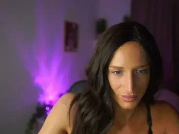 Bongacams Free Porn Cam of NicoletteShea01