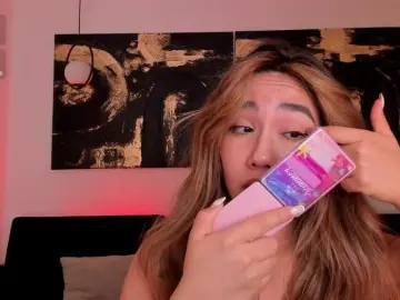 Bongacams Watch Live Sex Cams of AnnieMonroe1