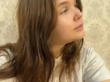 Bongacams Watch Live Sex Cams of TwoLesbyBaby