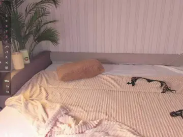 Bongacams Watch Live Sex Cams of Jesikalooove
