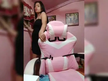 Bongacams Adult Video Chat of XXhornywetprincess99XX