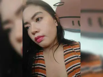 Bongacams Adult Webcams of XXhornywetprincess99XX