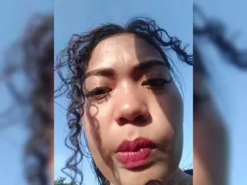 Bongacams Nude Webcam of XXhornywetprincess99XX