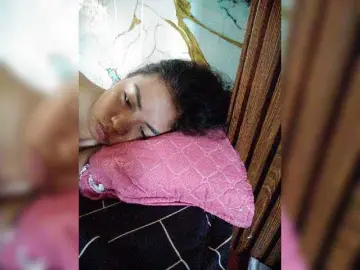 Bongacams Free Live Porn of XXhornywetprincess99XX